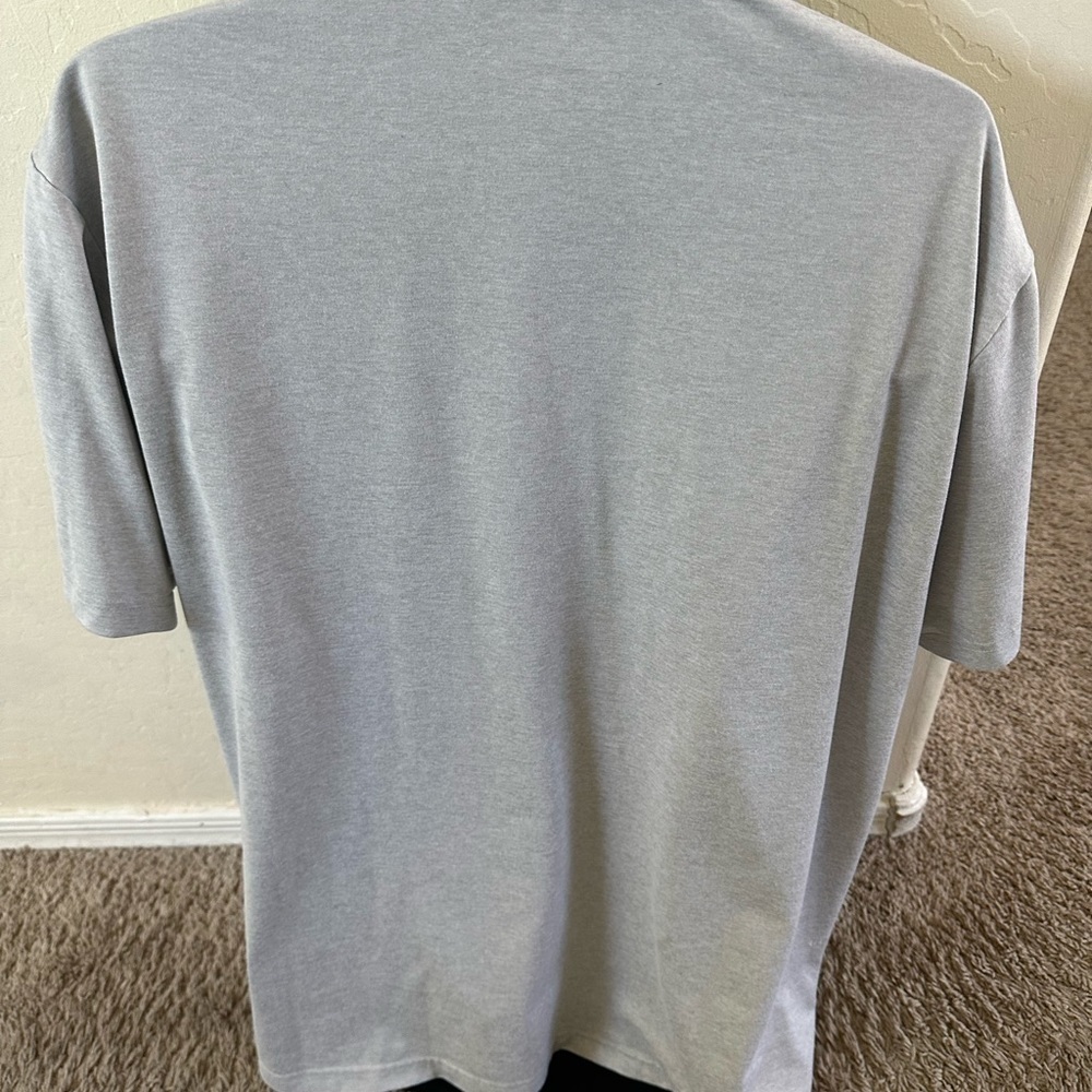 Men’s pre own as is  Callaway golf polo shirt size L large - Picture 6 of 6